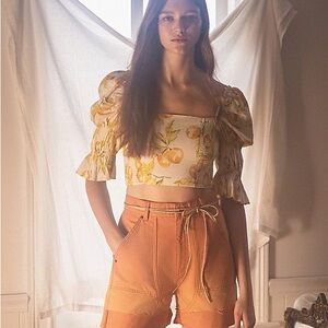 BDG  Urban outfitters Kiara high waist orange waist ombré shorts M